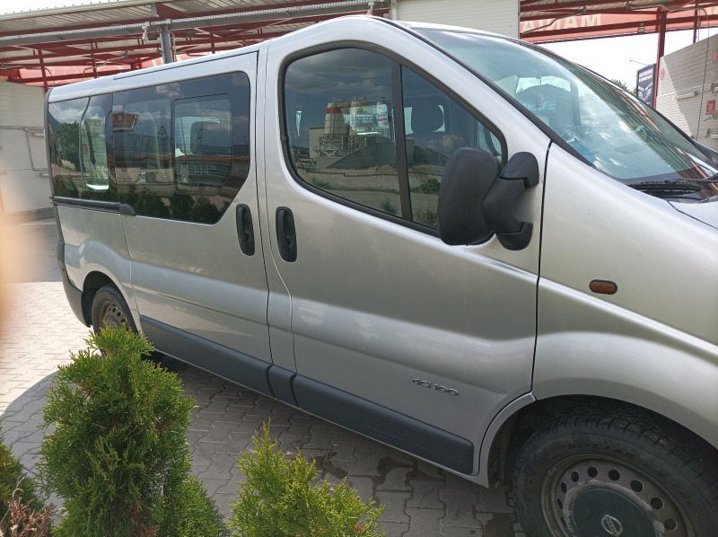 Nissan Primastar, снимка 3 - Бусове и автобуси - 46175287