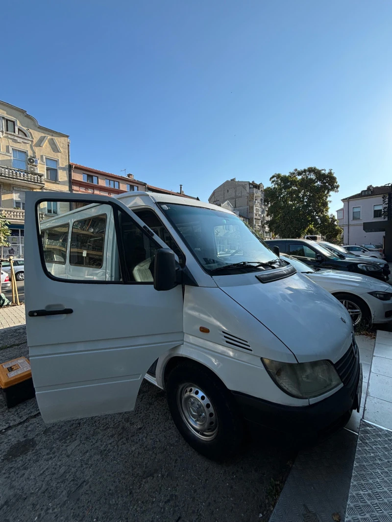 Mercedes-Benz Sprinter 211 CDI, снимка 3 - Бусове и автобуси - 46753149