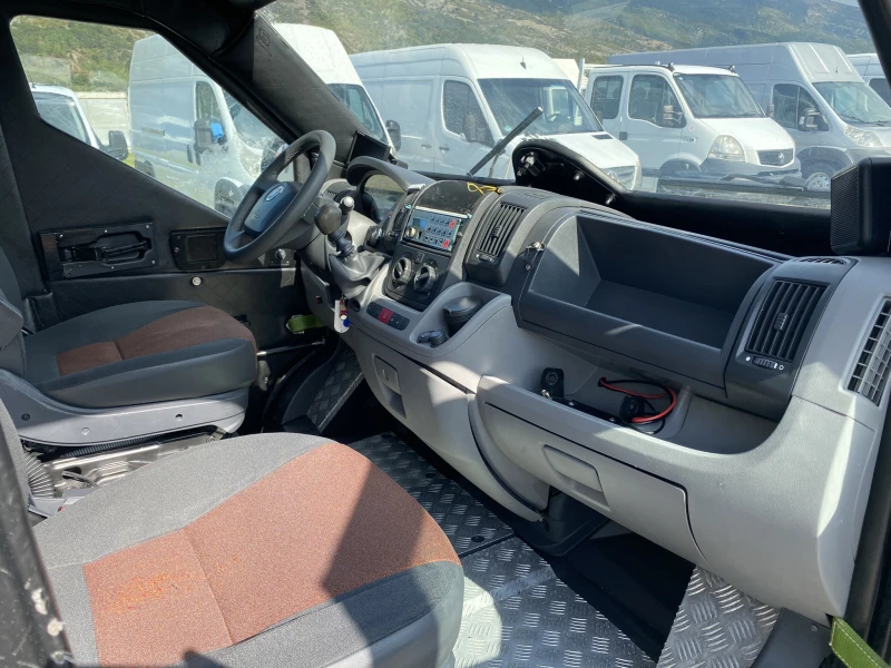 Fiat Ducato -БРОНИРАН/ В7 / 2 броя в наличност, снимка 5 - Бусове и автобуси - 48394529