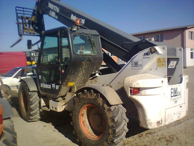 Телескопични товарачи Bobcat T 40170, снимка 1 - Индустриална техника - 30156501