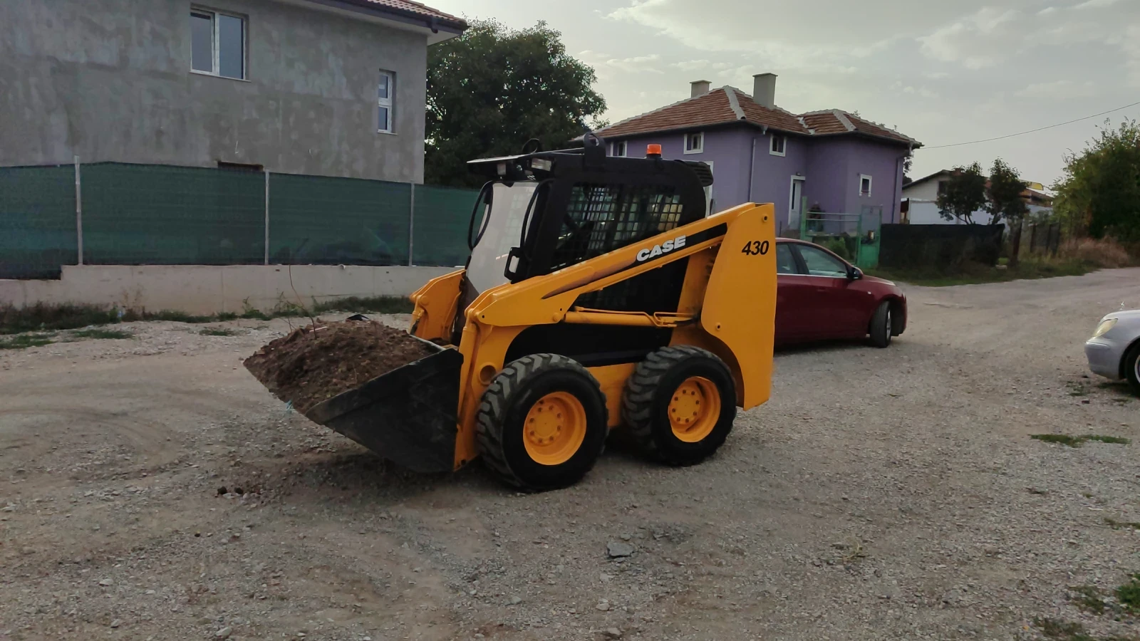 Мини челни товарачи Друга Case 430 - изображение 5