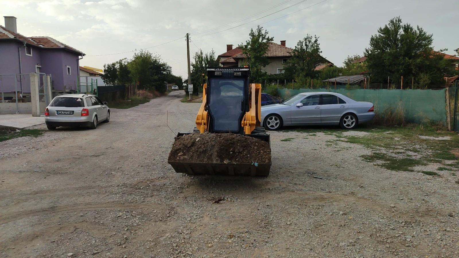 Мини челни товарачи Друга Case 430 - изображение 3