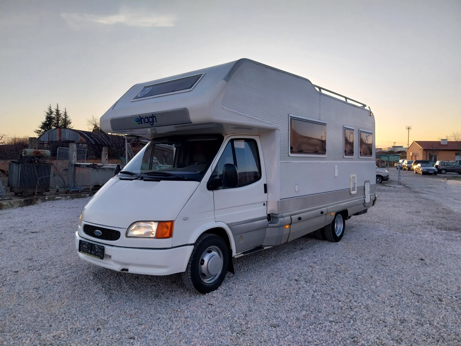 Кемпер Ford Elnagh/2.5TDI-110кс/* Б категория* TOP , снимка 2 - Каравани и кемпери - 53818532