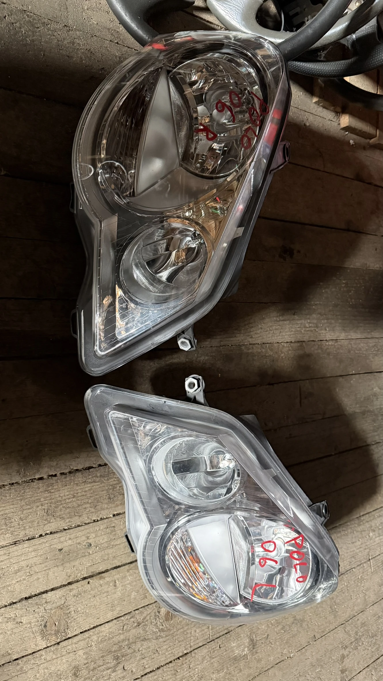 Оригинални Фарове зa VW Polo 2006 - DEPO 441-11A8R 