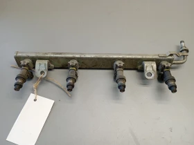 бензинова дюза Рено Лагуна 2.0б