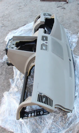 Табло за Волво ХС90 / Volvo XC 90  2012 г.   , снимка 3 - Части - 52811987