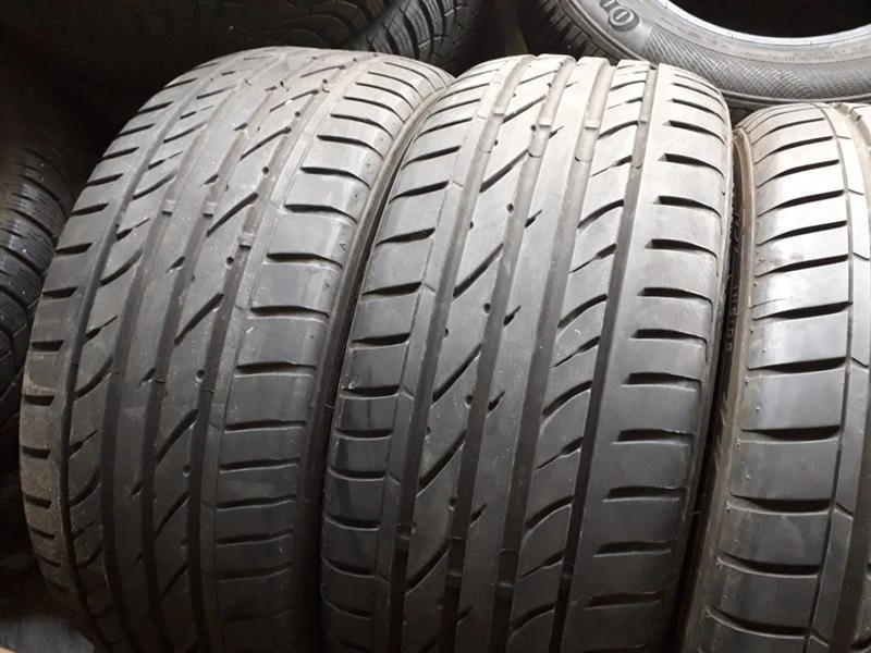 Гуми Летни 205/50R17, снимка 4 - Гуми и джанти - 24666441