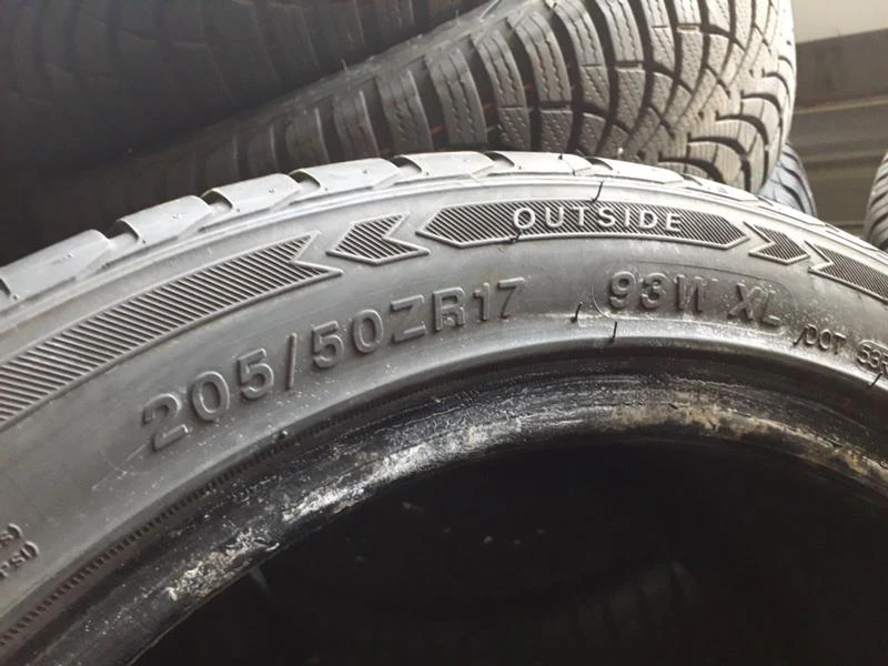 Гуми Летни 205/50R17, снимка 7 - Гуми и джанти - 24666441