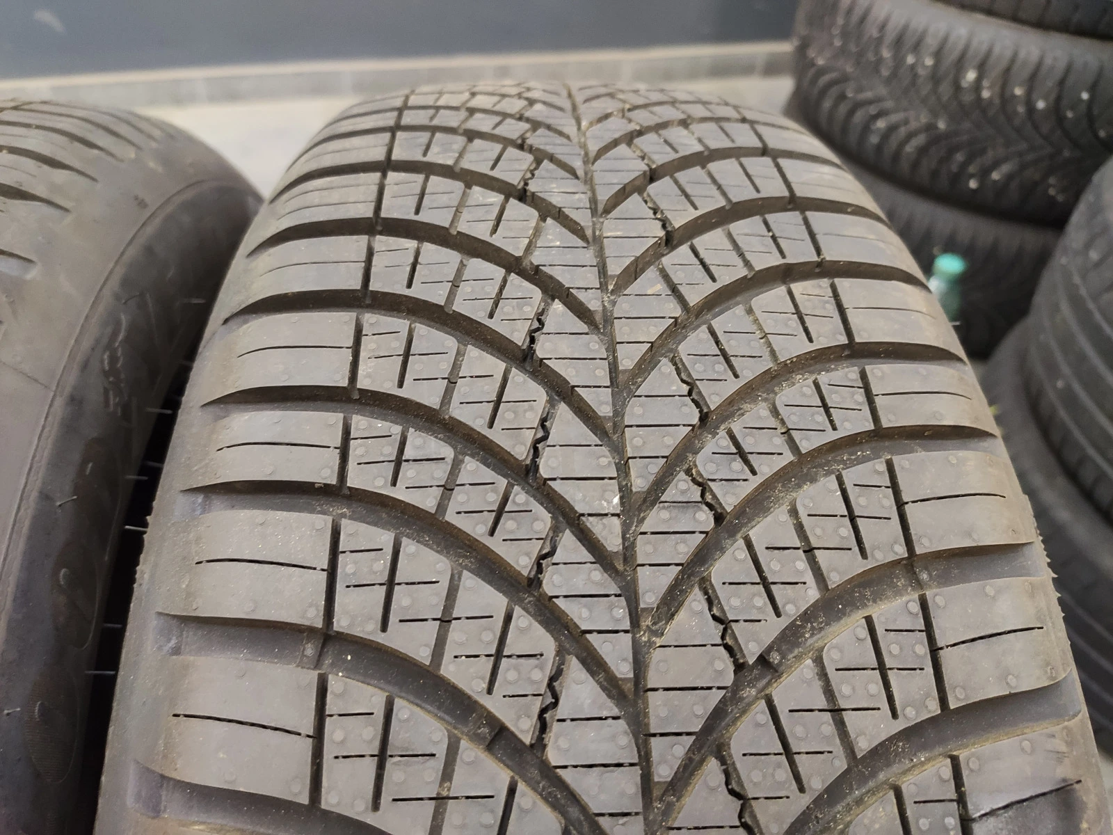  225/60R18 | Mobile.bg   4