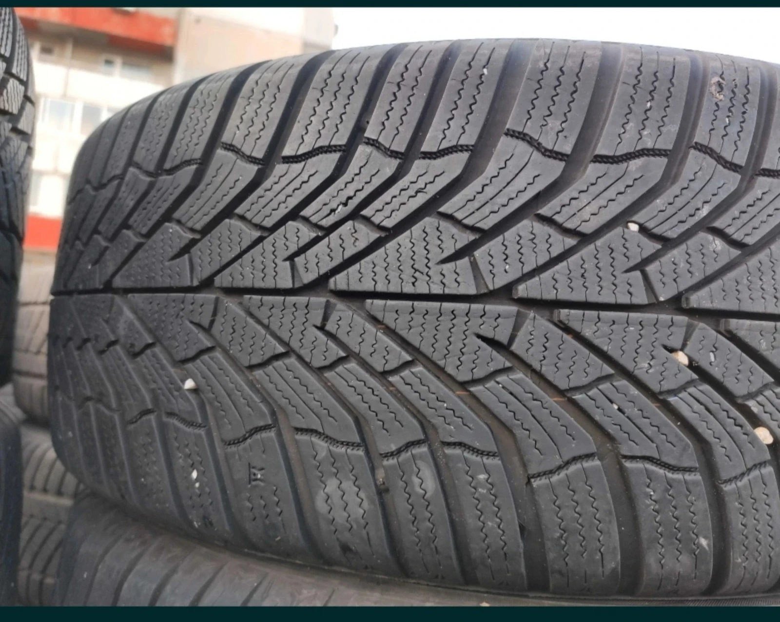 ���� 225/45R18 | Mobile.bg � ����������� 1