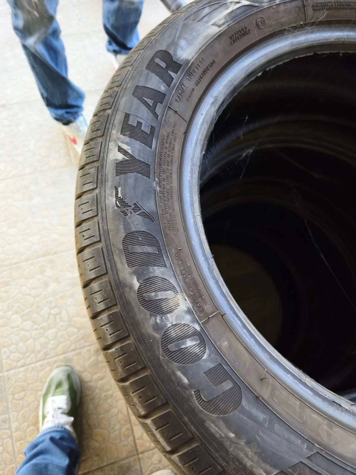 ���� 215/60R17 | Mobile.bg � ����������� 2