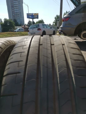      245/40R18