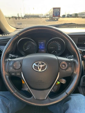 Toyota Auris 1.8/ Hybrid/ E-CVT/ 136 к.с , снимка 11