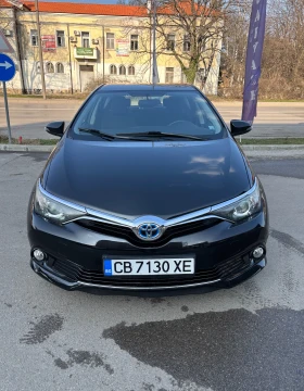 Toyota Auris 1.8/ Hybrid/ E-CVT/ 136 к.с , снимка 2