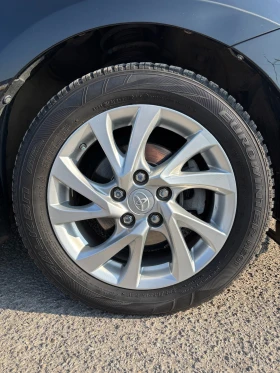 Toyota Auris 1.8/ Hybrid/ E-CVT/ 136 к.с , снимка 15