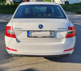 Skoda Octavia 2.0 TDI DSG сменен двигател на 130757км., снимка 4