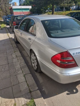 Mercedes-Benz E 200 Компресор, снимка 3
