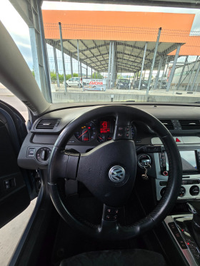 VW Passat, снимка 15 - Автомобили и джипове - 45639671
