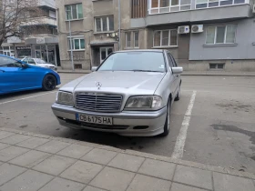 Mercedes-Benz C 180, снимка 1