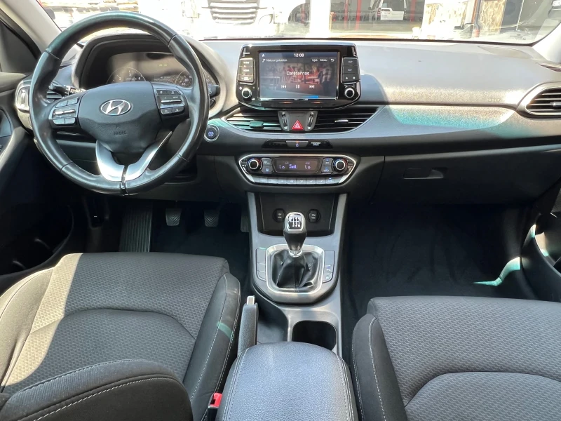 Hyundai I30, снимка 6 - Автомобили и джипове - 47571369