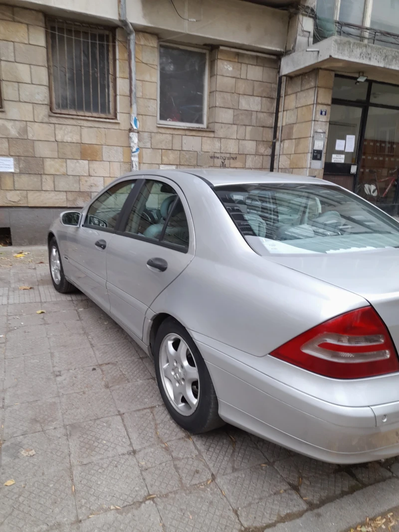 Mercedes-Benz C 180 W203 , снимка 3 - Автомобили и джипове - 48083047