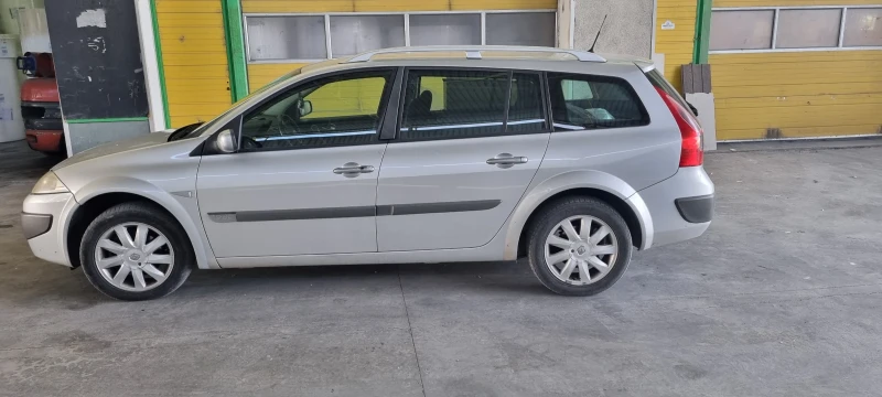 Renault Megane, снимка 2 - Автомобили и джипове - 48573123