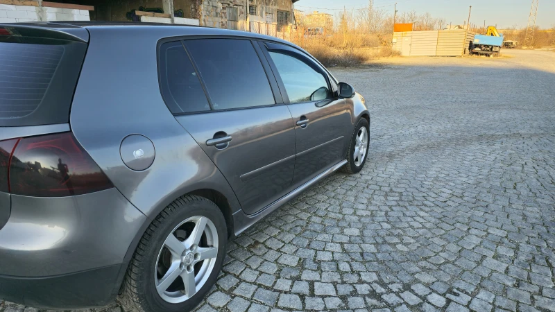 VW Golf 1.9ТДИ, снимка 4 - Автомобили и джипове - 48638899