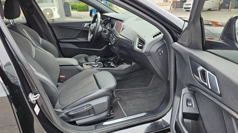 BMW 116 D M-Sport Line , снимка 13 - Автомобили и джипове - 50580624