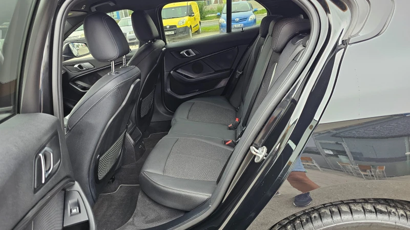 BMW 116 D M-Sport Line , снимка 10 - Автомобили и джипове - 50580624