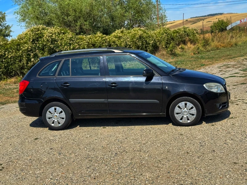 Skoda Fabia 1.4 Климатроник/ЦЕНА ДО 31.12.2025, снимка 6 - Автомобили и джипове - 52868508