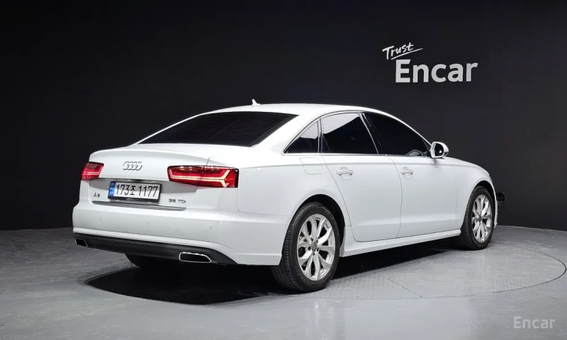 Audi A6 * S-Line* * HeadUp* AвтоКредит* (ЦЕНА ДО БГ), снимка 3 - Автомобили и джипове - 53176908