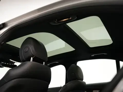 Mercedes-Benz E 450 AMG* Burmester* Night* Панорама* Headup, снимка 15 - Автомобили и джипове - 55466368