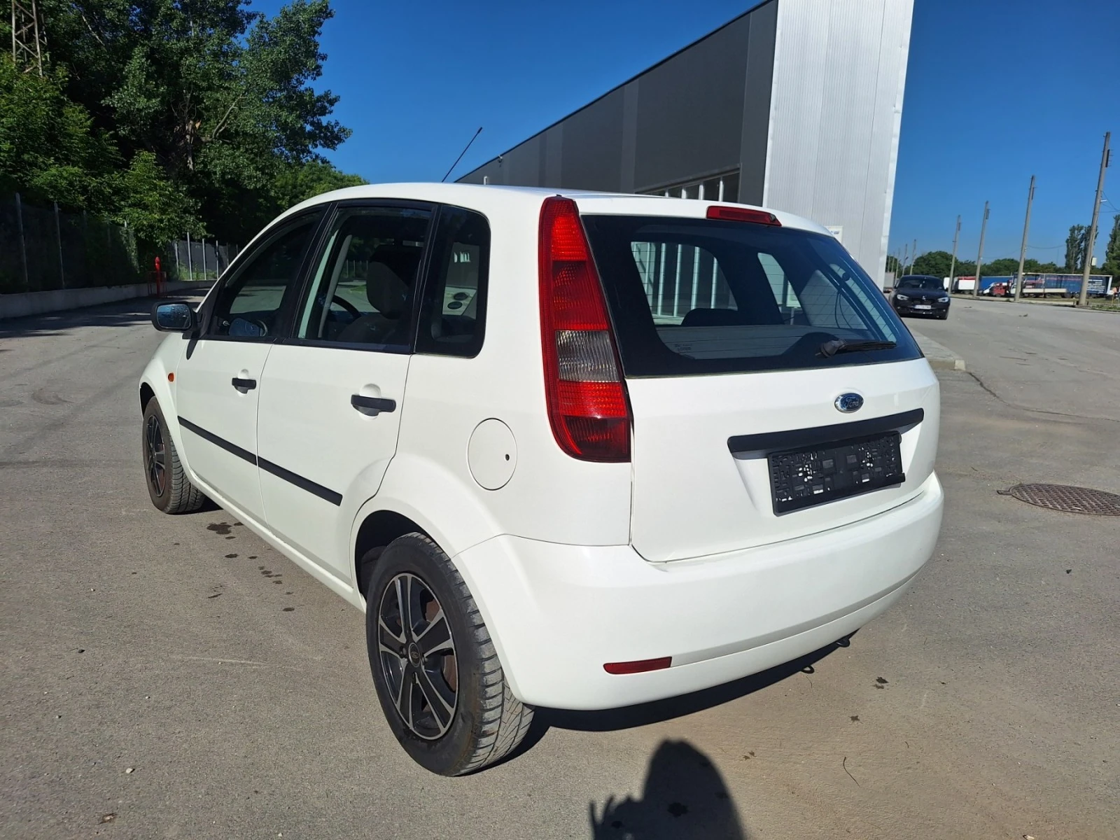 Ford Fiesta 1, 4 TDCI АВТОМАТИК, ОТЛИЧНА - изображение 7