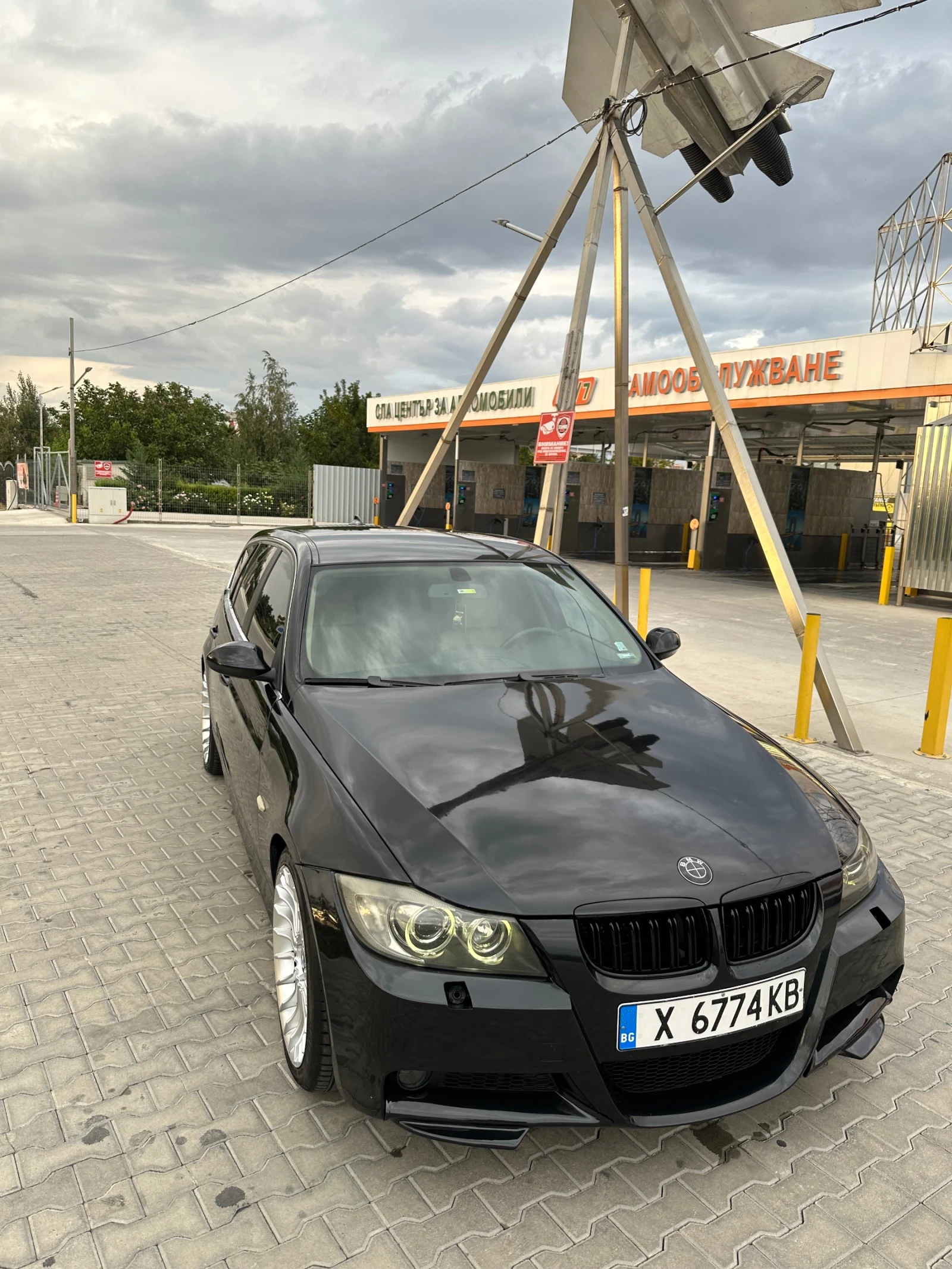 BMW 330 Bmw e91 330d на задно - изображение 2