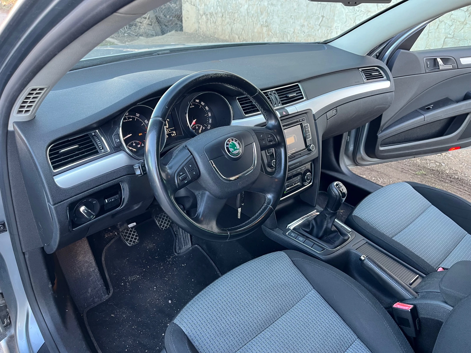 Skoda Superb 1.8TSI 4X4 CDA | Mobile.bg � ����������� 13