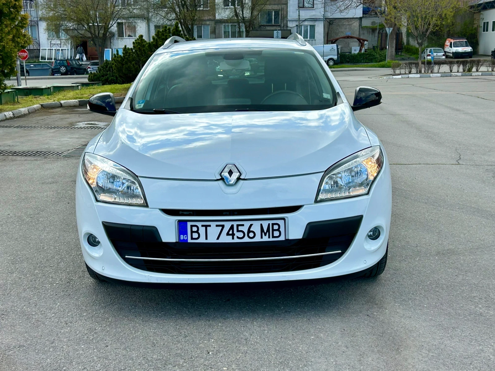 Renault Megane BOSE - изображение 2