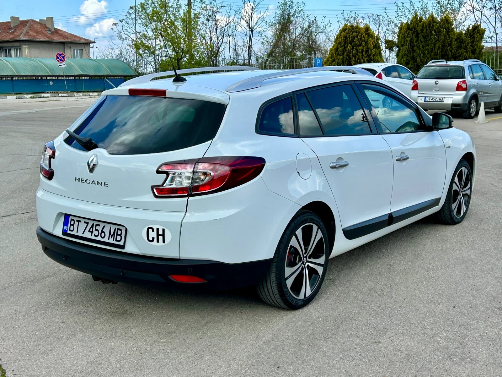 Renault Megane BOSE - изображение 4
