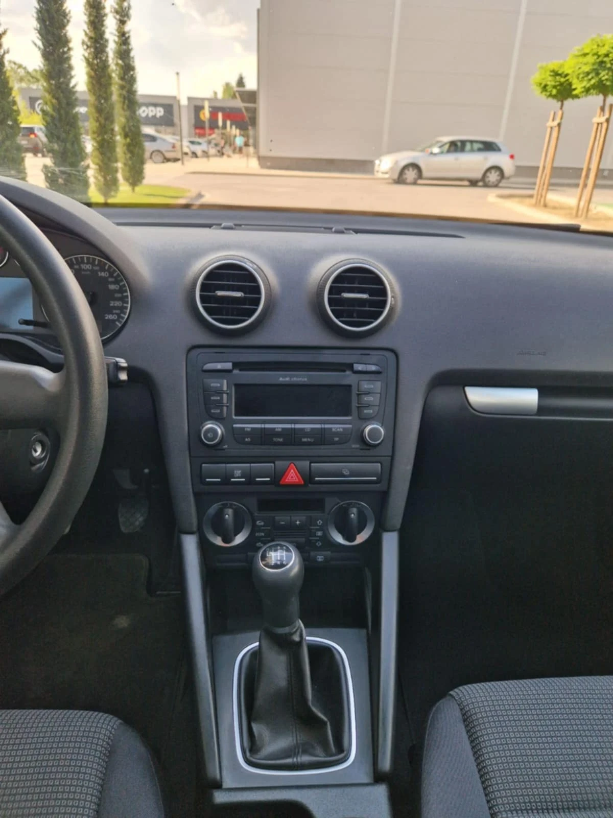Audi A3 Audi A3 1.8T 4 ВРАТИ, ПАНАРОМА - изображение 5