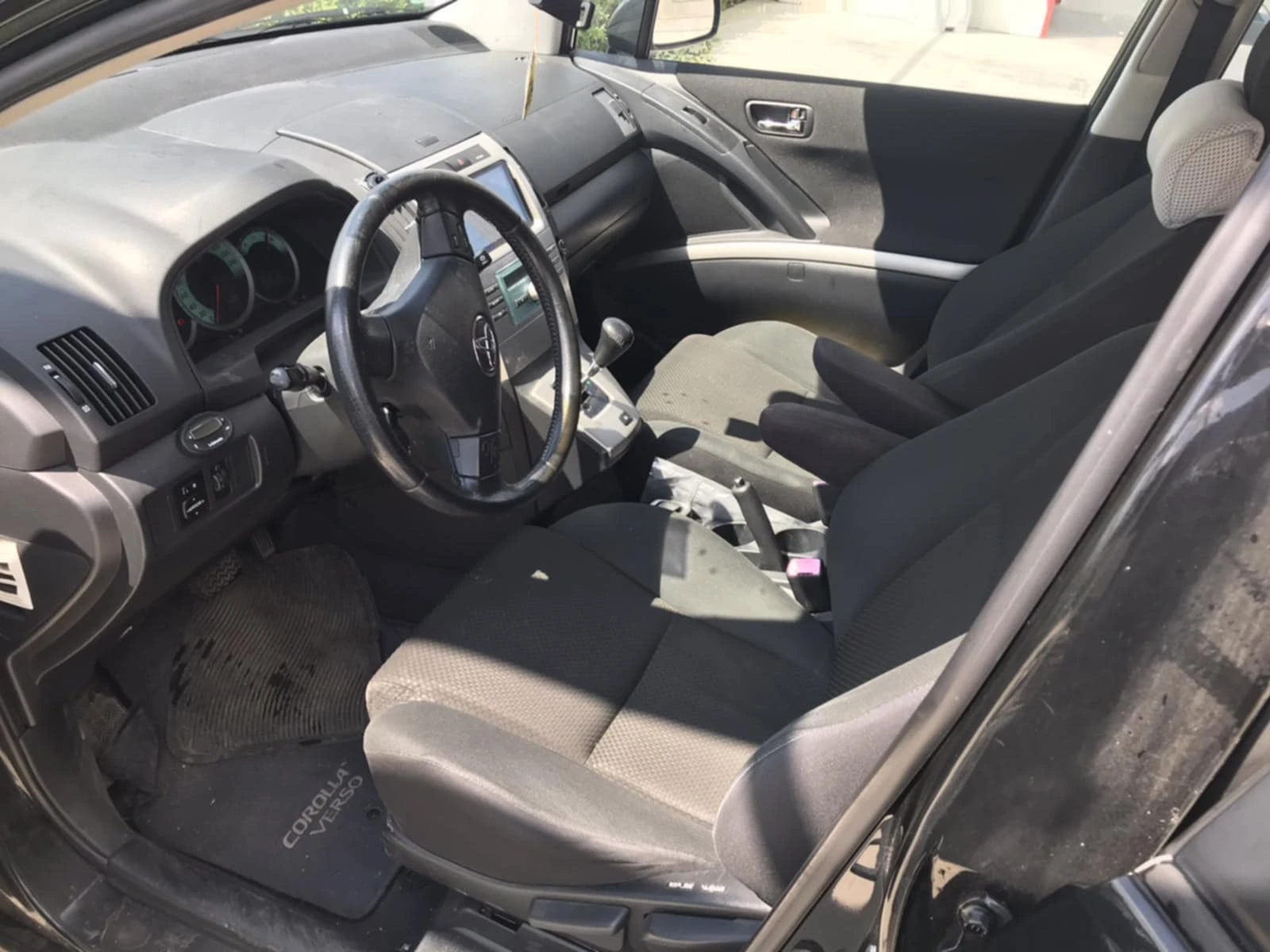 Toyota Corolla verso  - изображение 2