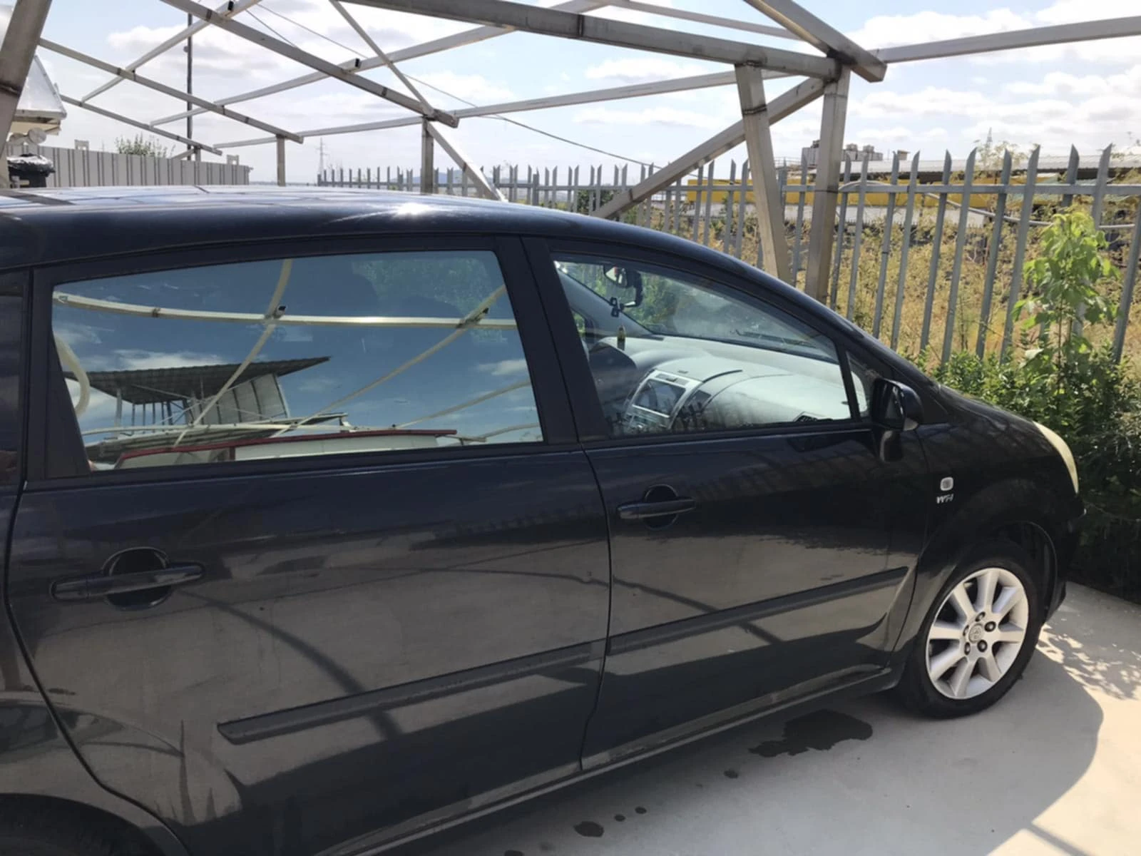 Toyota Corolla verso  - изображение 9