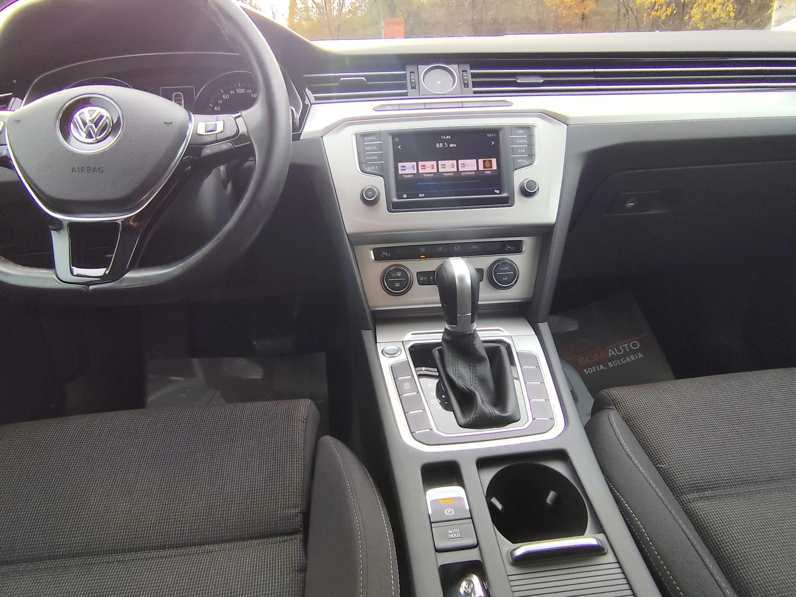 VW Passat 1.6TDi* АВТОМАТИК* EURO6B* MMi*  - изображение 8