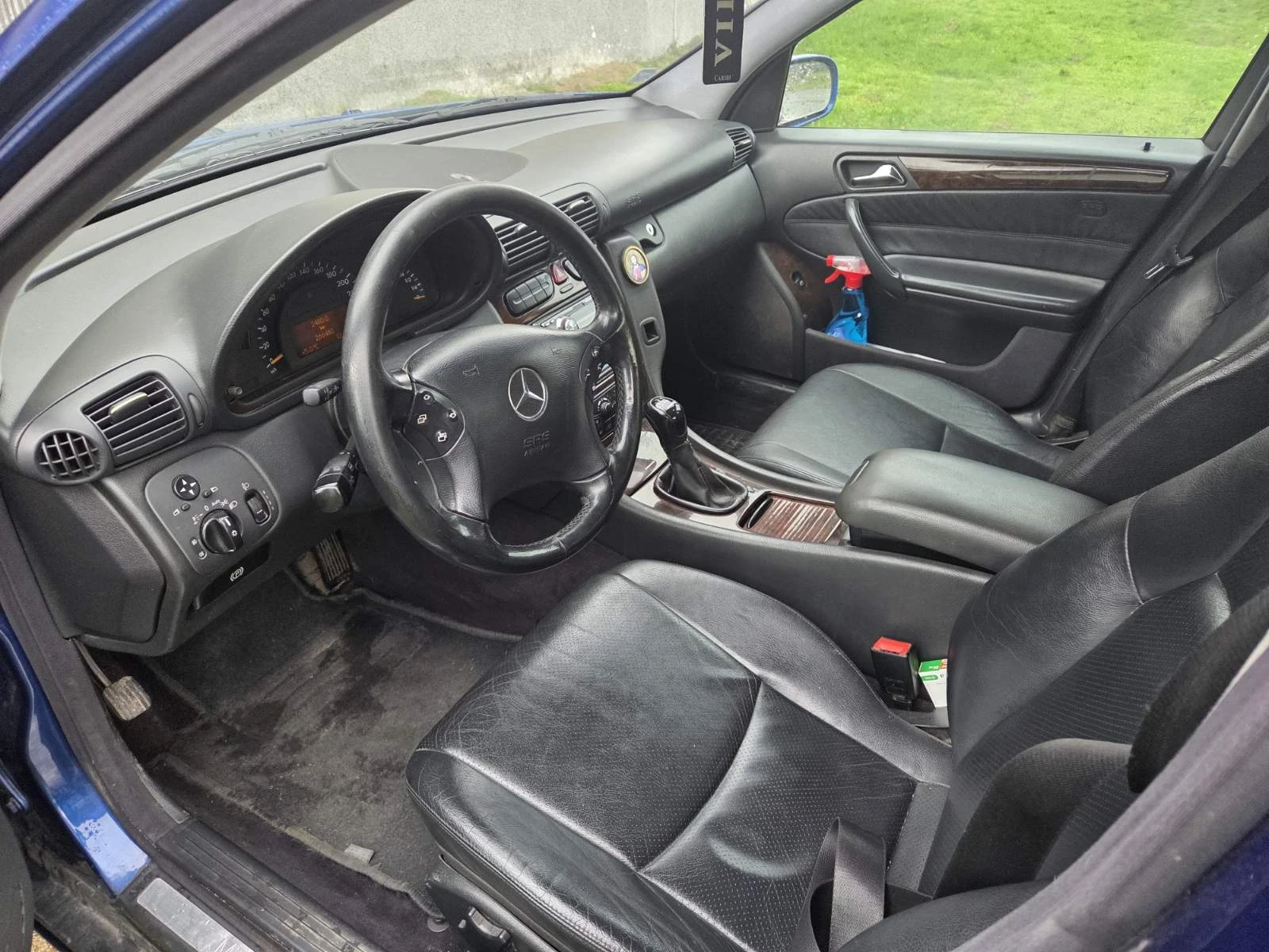 Mercedes-Benz C 200, снимка 2 - Автомобили и джипове - 53180318