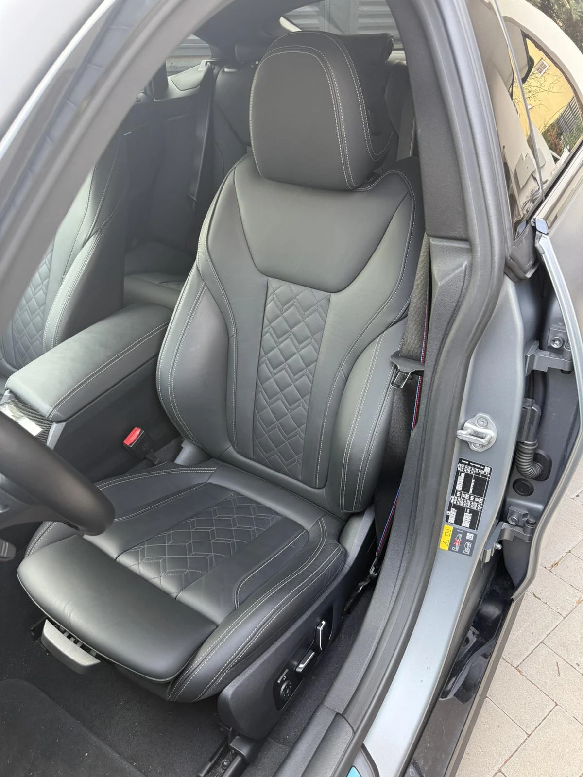 BMW i4 M50 ALL OPTIONS | M Sport PRO | ГАРАНЦИЯ, снимка 12 - Автомобили и джипове - 53993027