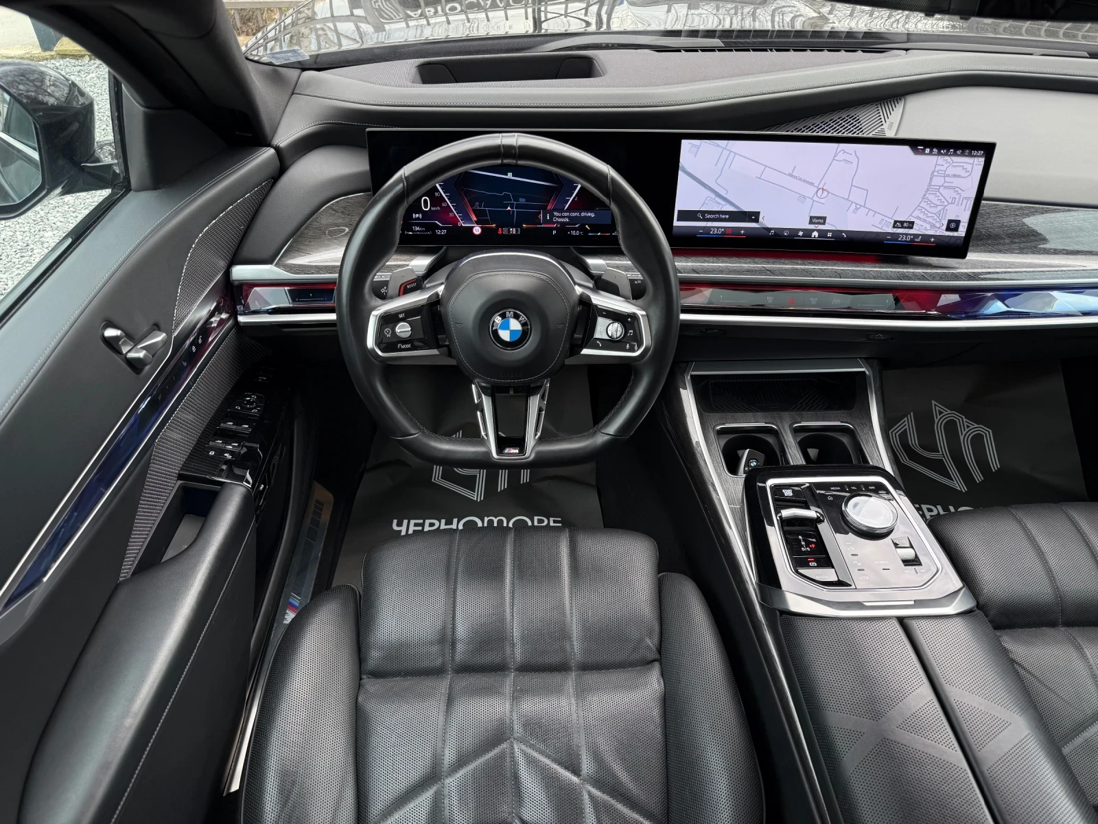 BMW 740 d X-Drive M-Sport#Individual#Black#Long#HeadUp#B&W, снимка 15 - Автомобили и джипове - 53901667