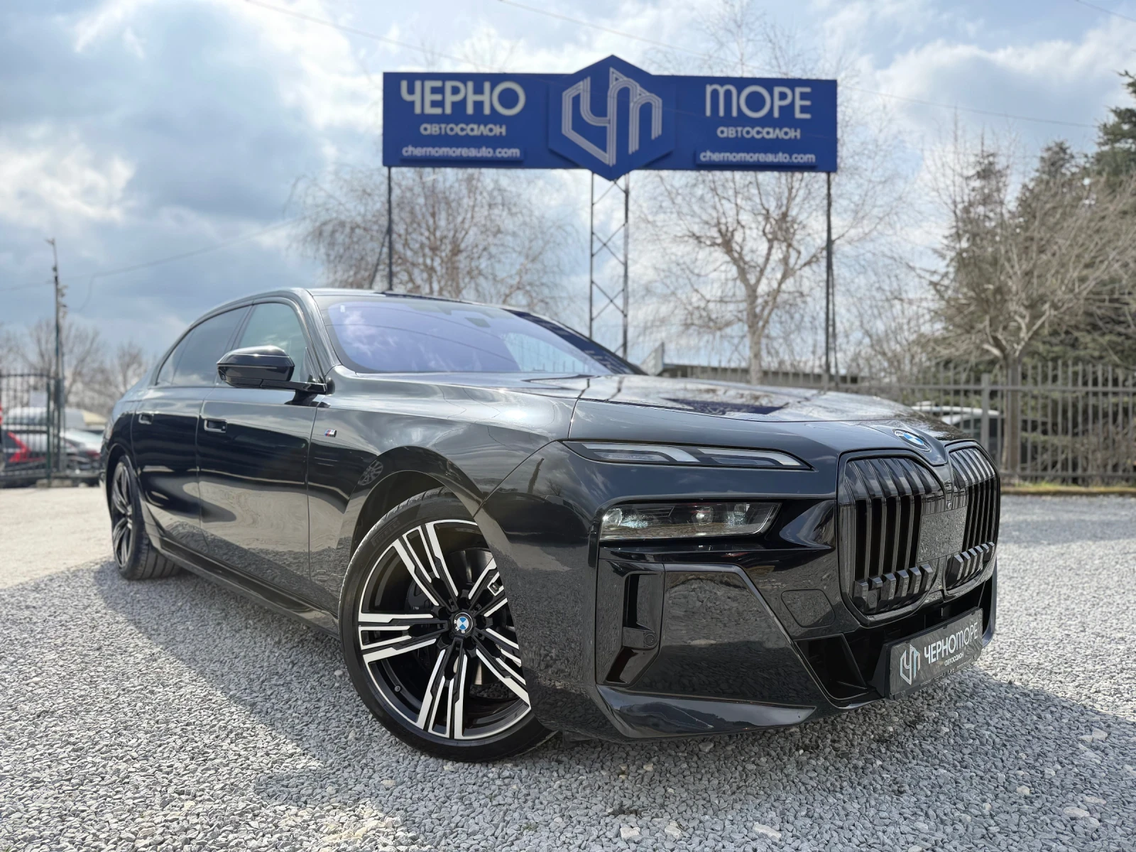 BMW 740 d X-Drive M-Sport#Individual#Black#Long#HeadUp#B&W | Auto.bg — изображение 1