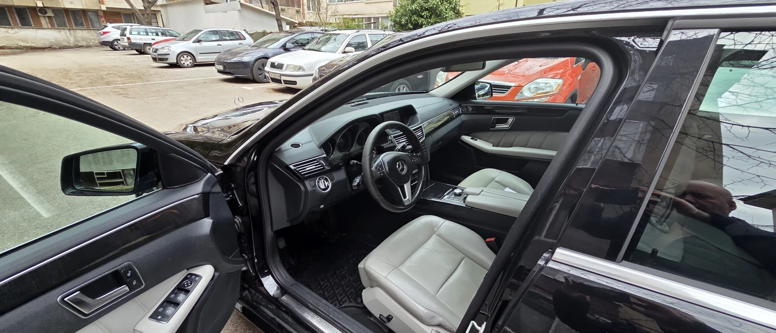 Mercedes-Benz E 350 4matic AMG пакет., снимка 7 - Автомобили и джипове - 54039745