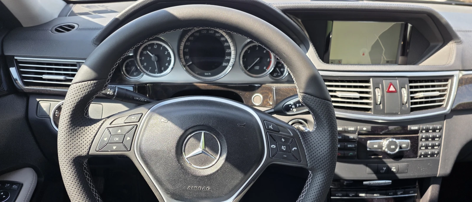 Mercedes-Benz E 350 4matic AMG пакет., снимка 9 - Автомобили и джипове - 54039745