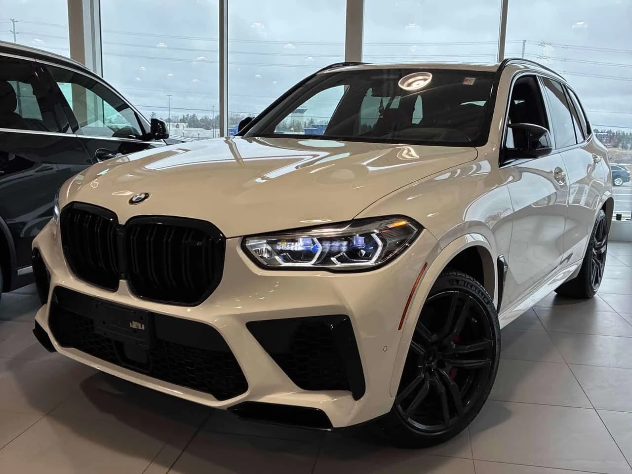 BMW X5M Competition/360/HUD/HARMAN KARDON/PANO/ОБДУХВАНЕ