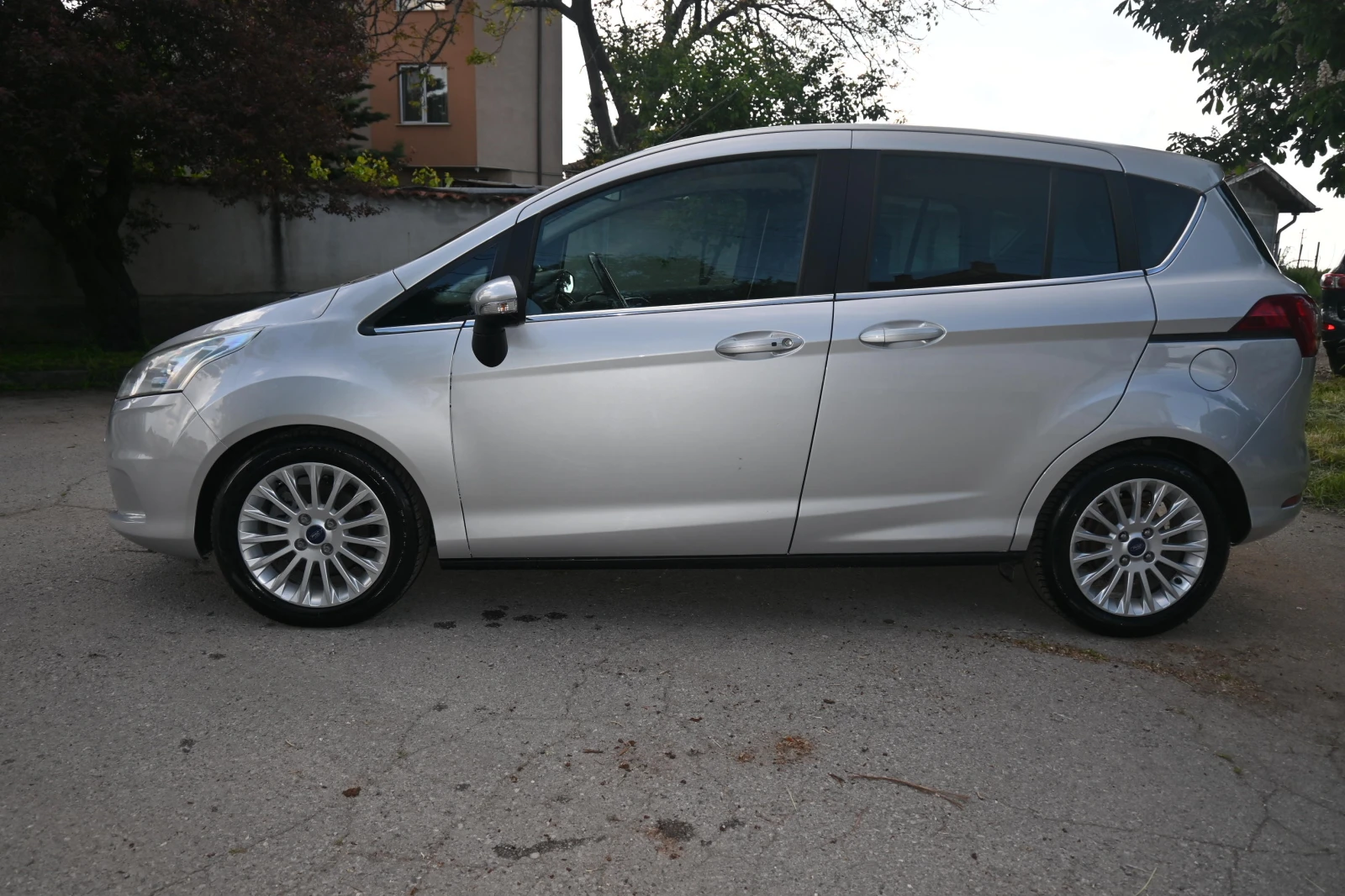 Ford B-Max AUTOMAT= KEYLESS, снимка 3 - Автомобили и джипове - 54609350