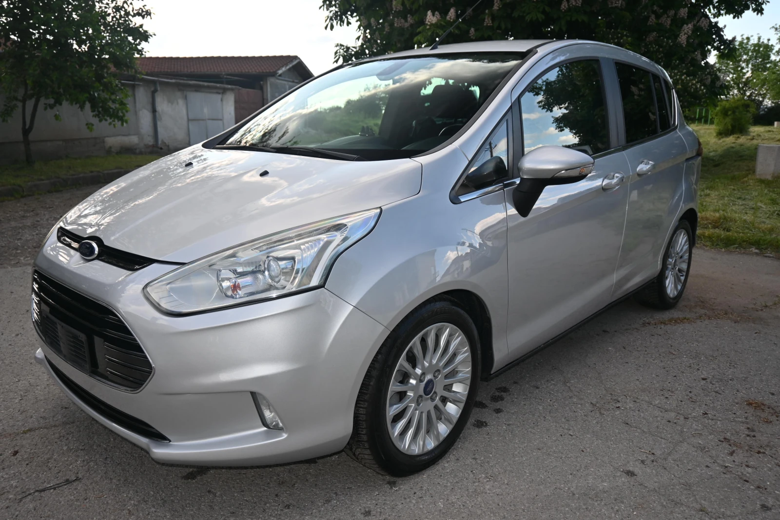 Ford B-Max AUTOMAT= KEYLESS, снимка 2 - Автомобили и джипове - 54609350